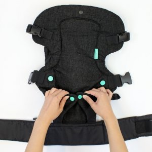 Porte bébé flip ergo 4 en 1 denim Infantino