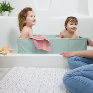 Baignoire pour bébé pliable imperméable, nomade Ingenuity
