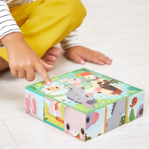 Lot de 9 cubes animaux de la ferme Janod