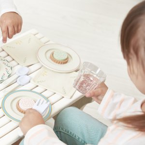 Dinette en valisette mamie soleil Janod