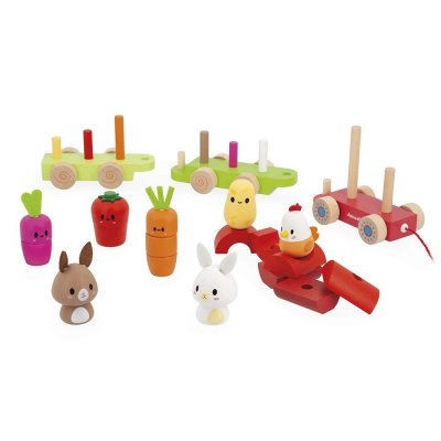 Train en bois à tirer ferme