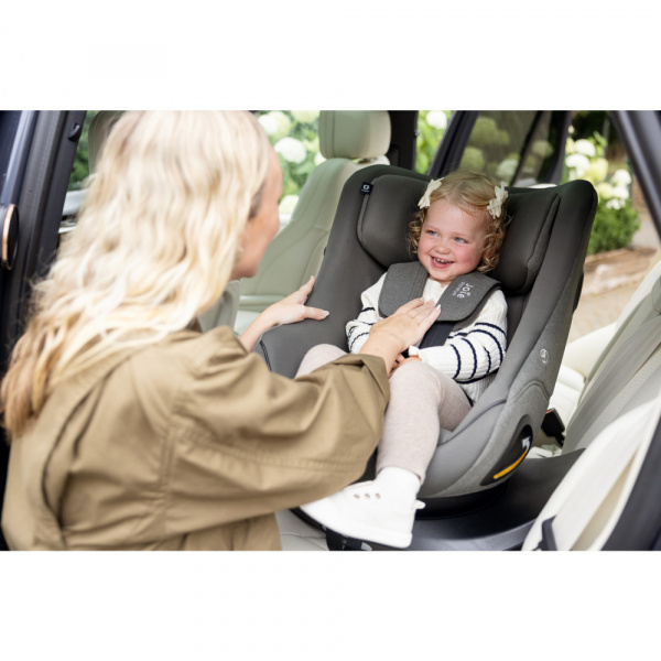 Siège auto i-size i-harbour e signature eclipse noir Joie