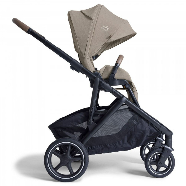 Poussette trio versiti + siège auto i-gemm 3 raven + nacelle ramble xl sandstone Joie