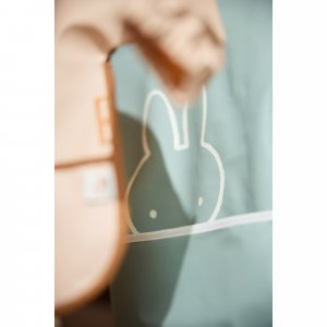 Bavoir manches longues imperméable miffy peekaboo sea green Jollein