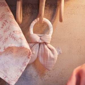 Anneau dentition silicone oreilles de lapin nougat Jollein