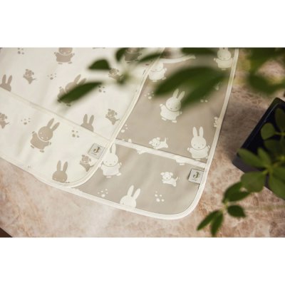 Lot de 2 bavoirs imperméables miffy snuffy olive