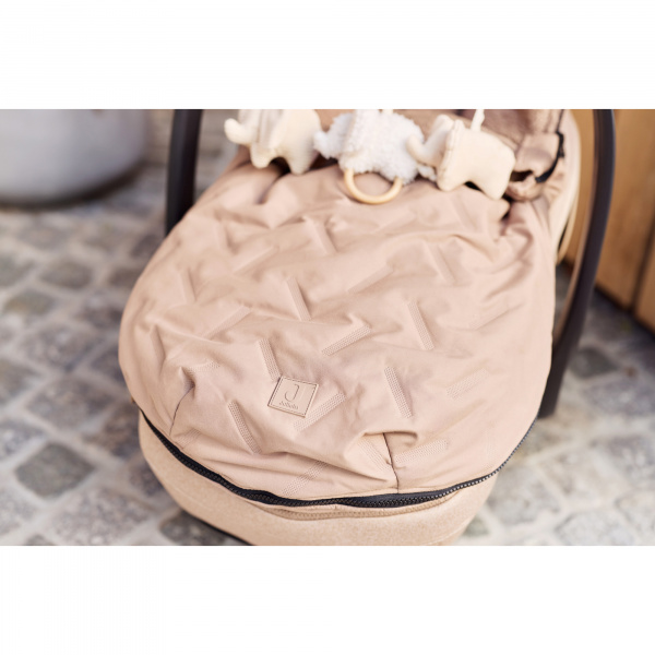 Chancelière hiver pour poussette embossed milky coffee Jollein