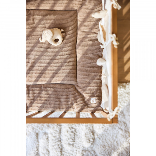 Tapis de parc bébé 100 x 100 cm cloudy rib milky coffee Jollein