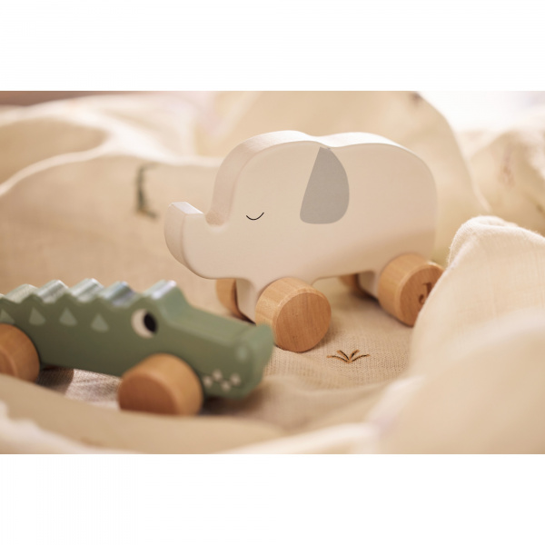 Jouet en bois à roulettes éléphant Jollein