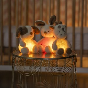 Veilleuse peluche girafe teddy écru Nattou