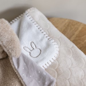 Couverture supersoft wavy 75x100cm sable Nattou