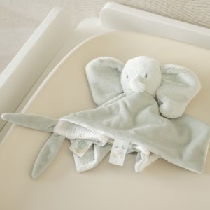 Doudou loulou elephant velours vert tilleul Nattou