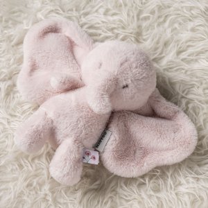 Peluche éléphant longs poils rose fanfan Nattou