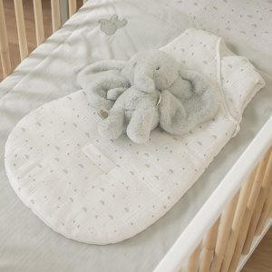 Peluche éléphant loulou vert tilleul Nattou