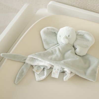 Doudou loulou elephant velours vert tilleul