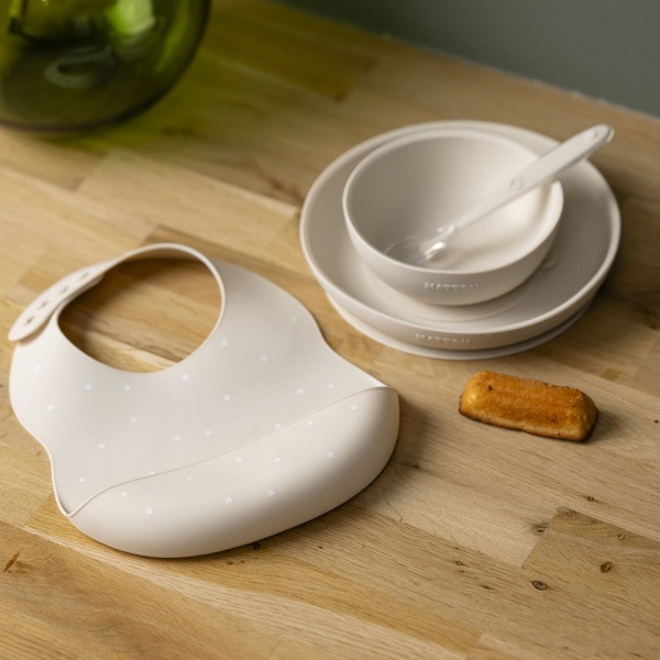 Coffret repas 4 pièces avec bavoir argile/etoiles Nattou