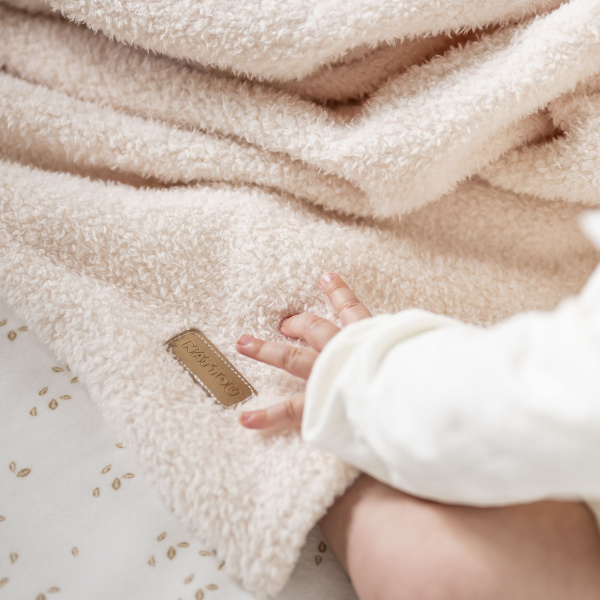 Couverture supersoft 75x100cm teddy bouclette ecru Nattou