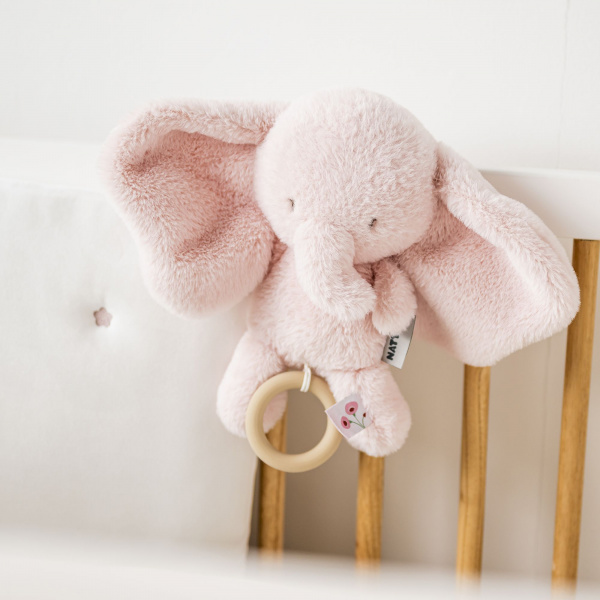Peluche musical fanfan éléphant velours rose Nattou