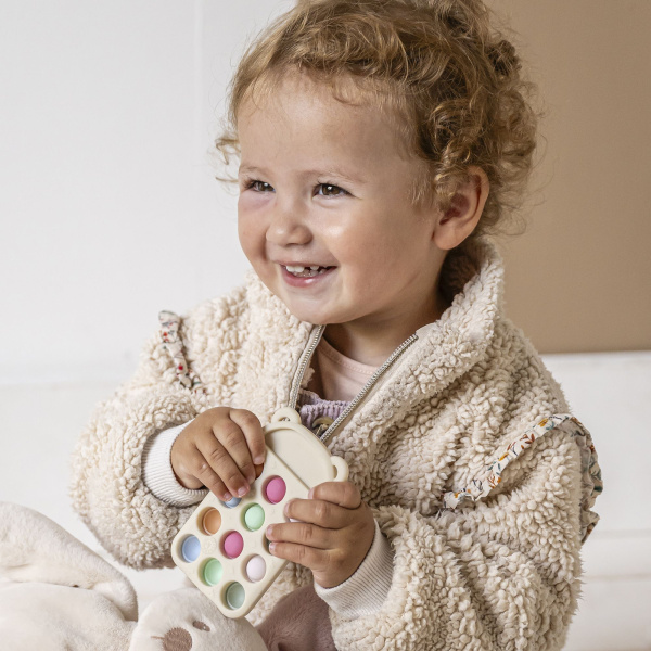 Anneau dentition pop en silicone it télécommande Nattou