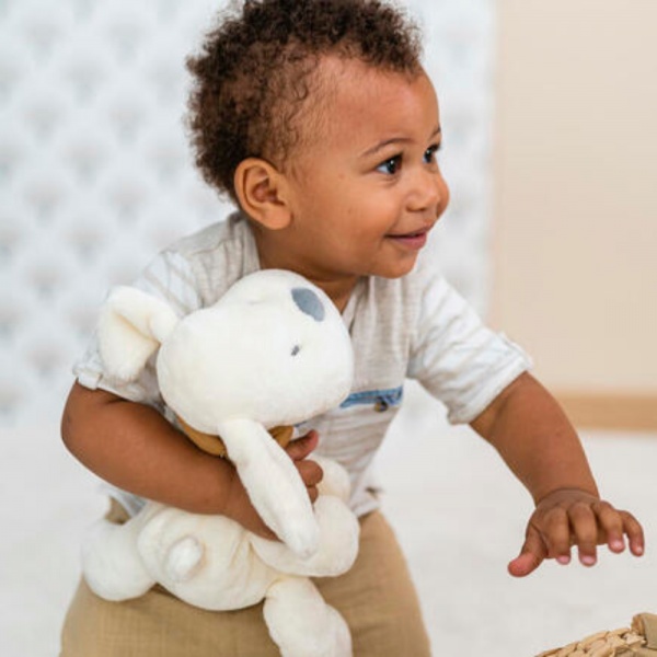 Peluche 28 cm charlie le chien vanille Nattou