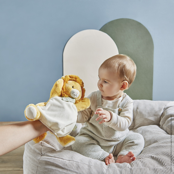 Doudou marionnette lion nougat Kaloo