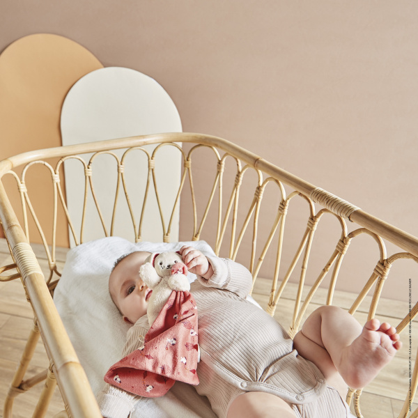 Doudou carré douceur plat lapin bouquet d'agrumes Kaloo