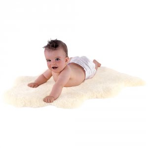 Tapis en peau pour bébé blanc nature 80/90 cm Kaiser