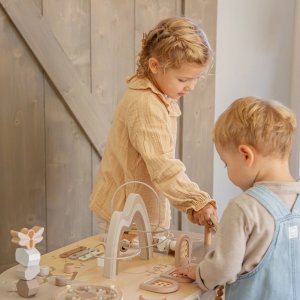 Table d'activités en bois - nougat Label label