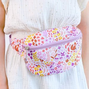 Sac banane enfant fleurs du jardin A little lovely company