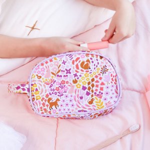 Trousse de toilette A little lovely company