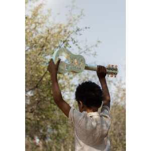 Guitare verte en bois - safari friends Little dutch