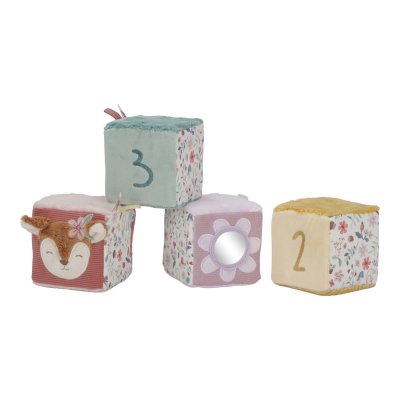 Lot de 4 cubes d'activités en tissu fairy garden