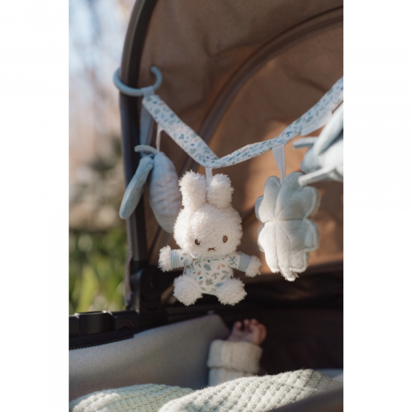 Chaîne d'activités miffy - lucky leaves Little dutch