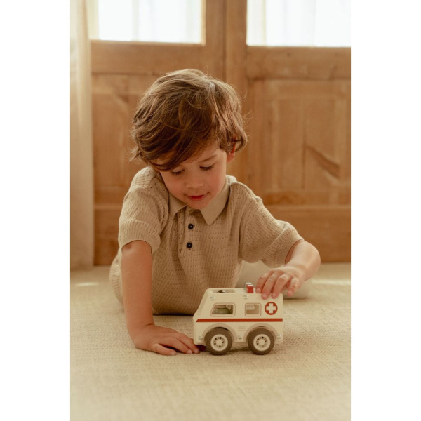 Ambulance en bois fsc Little dutch