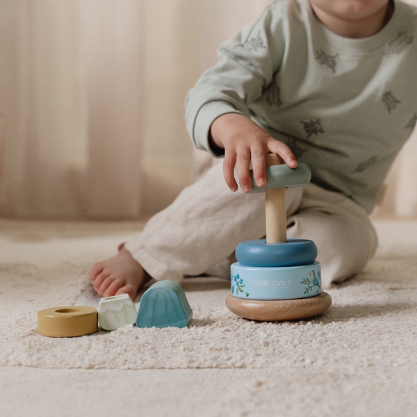 Tour d'anneaux à empiler en bois fsc - forest friends Little dutch