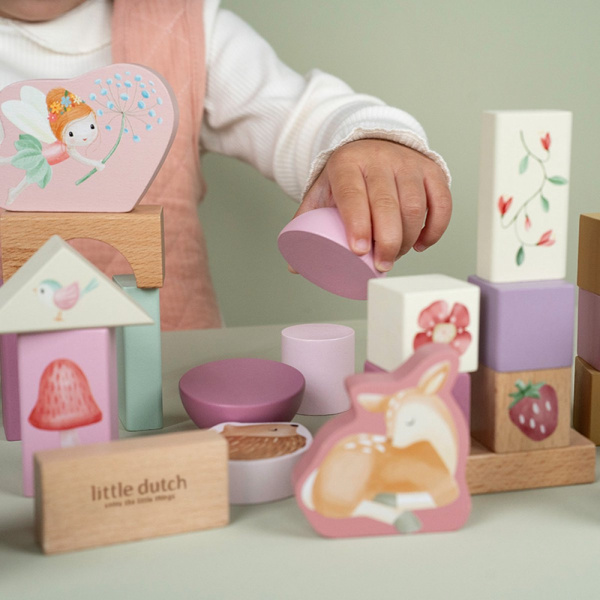 Blocs de construction en bois fsc - fairy friends Little dutch