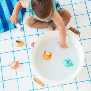 Jouet de bain jeu de pêche aimanté gaspard le canard Lilliputiens
