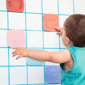 Lot de 5 dalles sensorielles pour le bain Lilliputiens