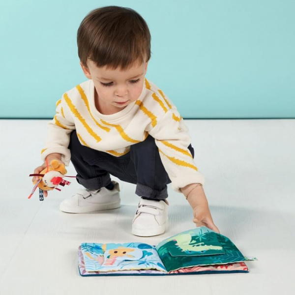 Livre bébé jack rugit Lilliputiens