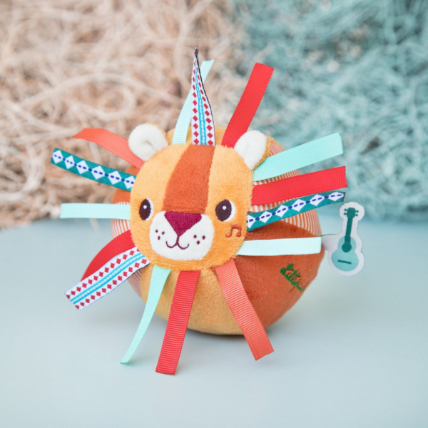 Balle en tissu jack le lion Lilliputiens