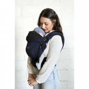 Porte bébé hoodiecarrier 2 bleu moelleux Love radius