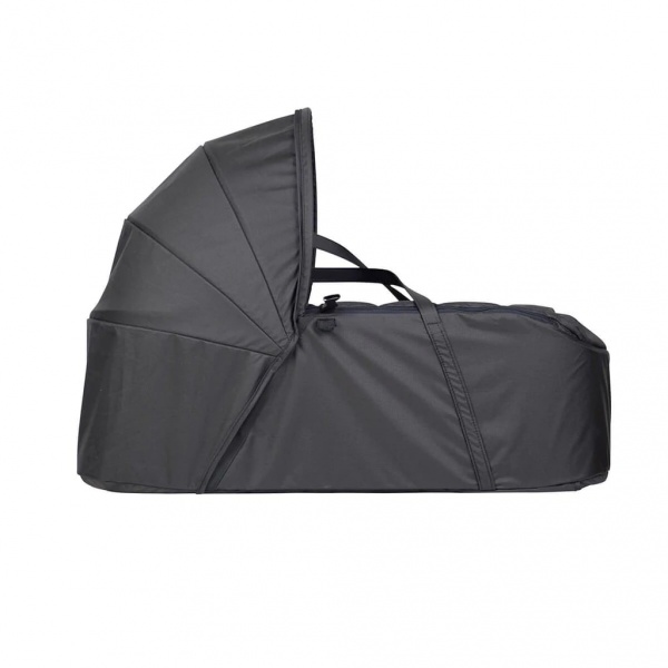Nacelle souple newborn cocoon black Mountain buggy