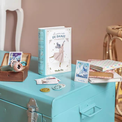 Coffret lampe à histoires la petite école de danse