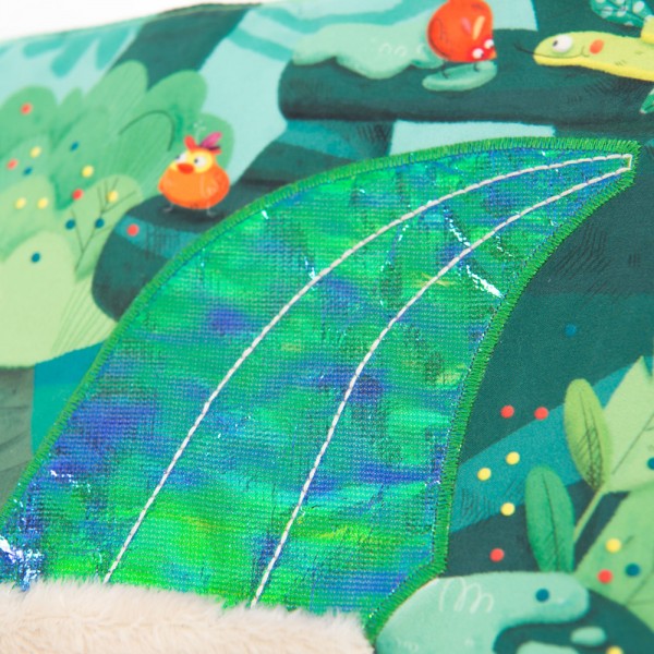 Grand livre d'éveil en tissu les aventures de paulie Moulin roty