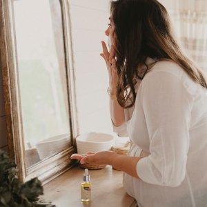 Huile précieuse éclat visage 30ml Neobulle