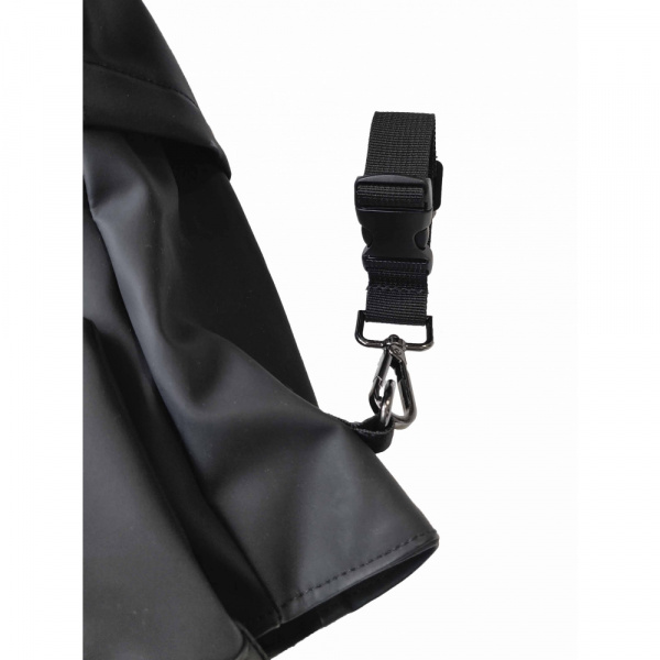 Sac à dos à langer casual noir Tineo