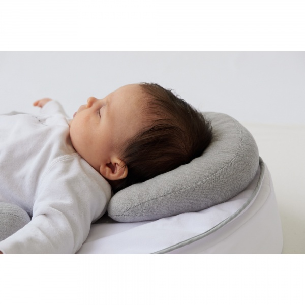 Cale bébé cocon de sommeil ergonomique Tineo