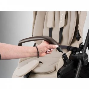 Poussette swiv biscotti Nuna