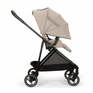 Poussette trio ixxa next + siège auto arra flex + nacelle lytl chateau Nuna