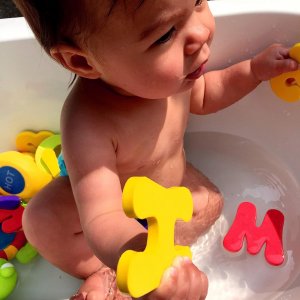 Lettres et chiffres de bain Nuby